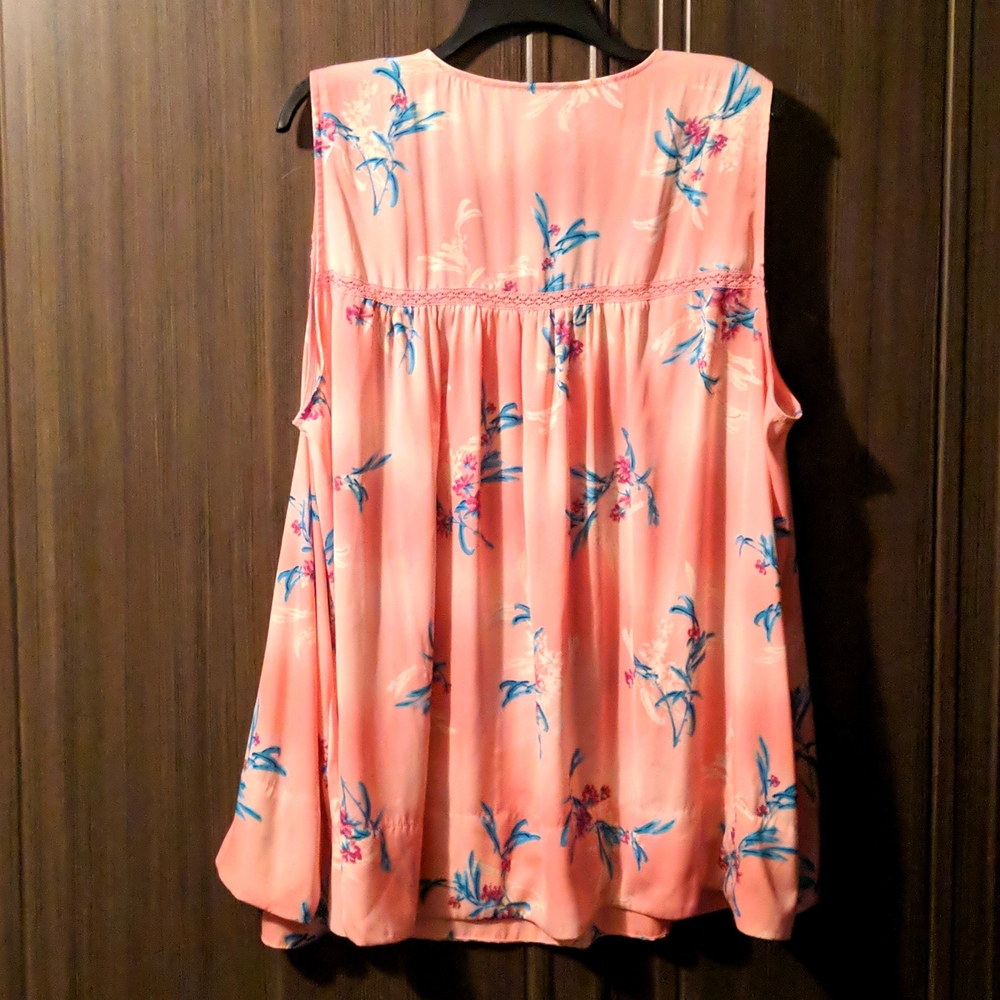 Lane Bryant Tropical Swing Sleeveless Blouse, 22 - Picture 2 of 4
